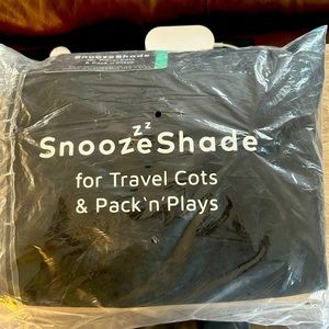 Snooze shade for travel cots & pack n’ plays